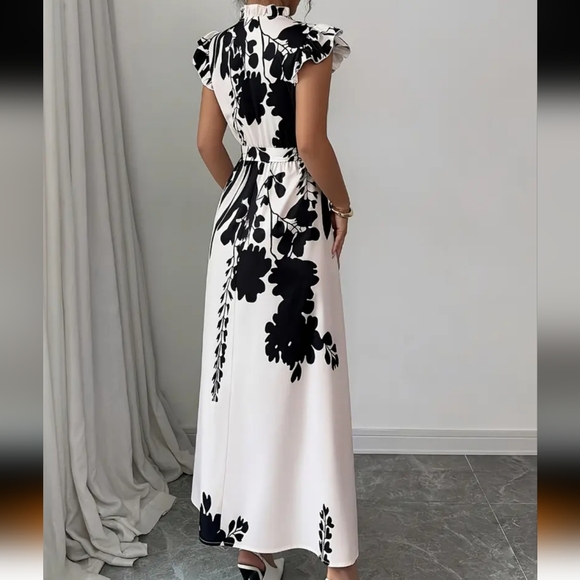 Elegant Black & White Floral Maxi Dress - Size XL 🖤 NWOT - Picture 2 of 9
